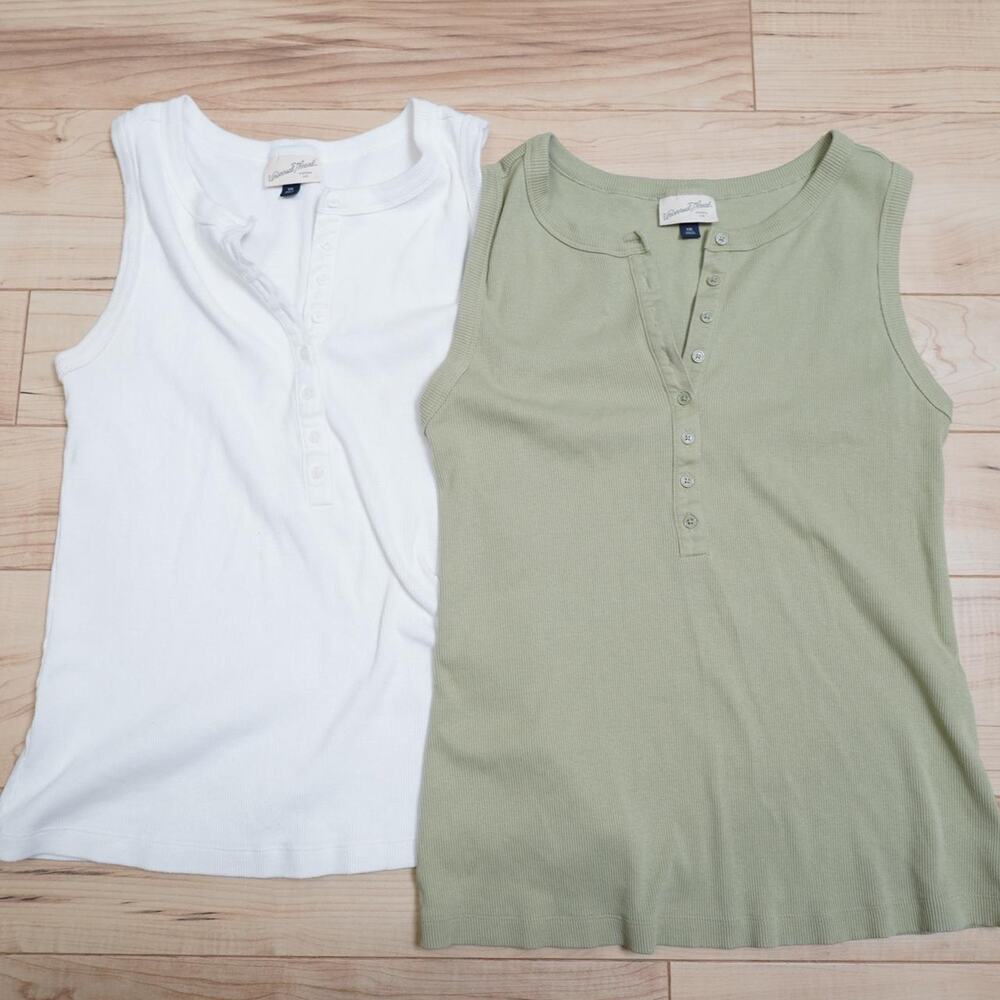 Universal Thread Ribbed Henley Tank Set XL